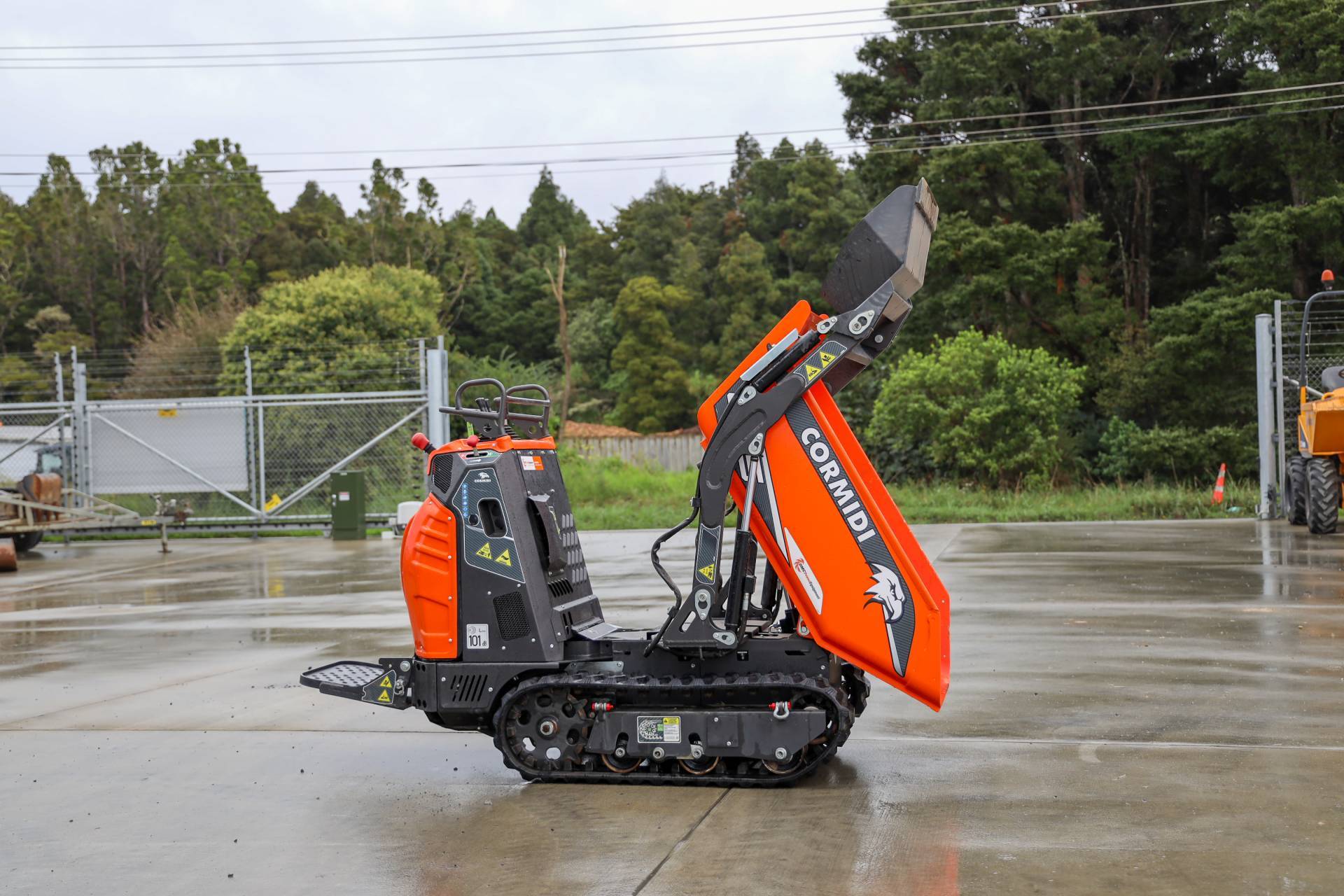 Cormidi Self-Loading Tracked Dumper for hire from Pronto Hire