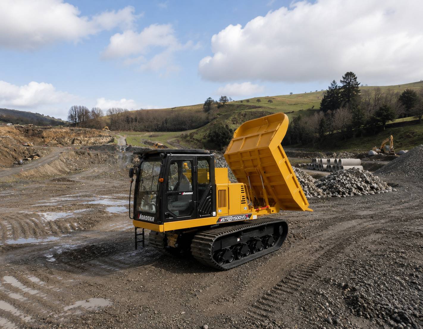 morooka mst1500vdr tracked swivel dumper side view.jpg